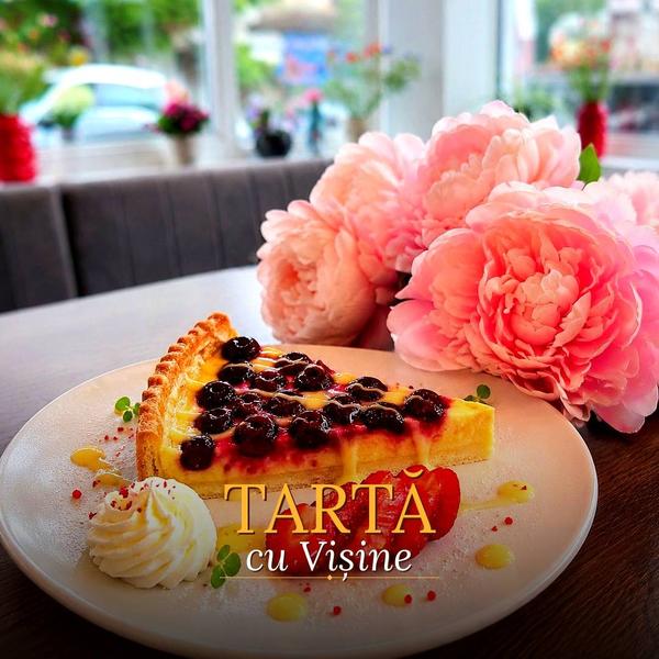 TARTA CU VISINE